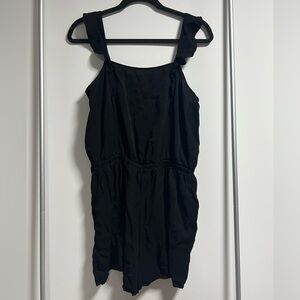 Old Navy Sleeveless Black Romper